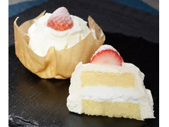 Uchi Cafe’ SWEETS Specialite 雲泡クリームの苺ショート